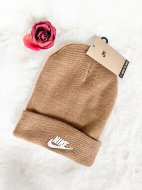 New with tags Nike light Brown Unisex Cuffed Beanie with White Logo. Fold up.